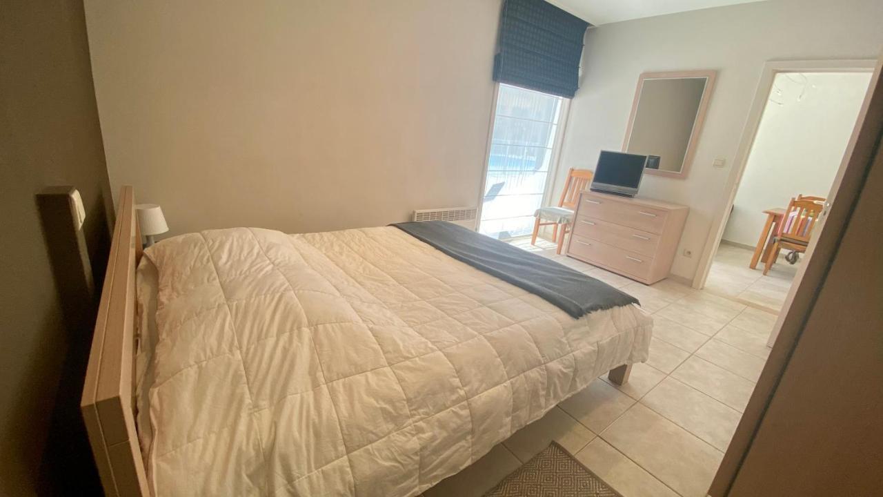 Deluxe Apartment With Shared Pool Ostende Kültér fotó